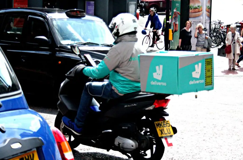 fast track Deliveroo registration